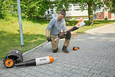 9701a00bd0fa48dda6176d4ff7818df9.jpg