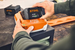 NOWOŚĆ! STIHL AP 20 – Najlżejszy Akumulator Profesjonalny 36V