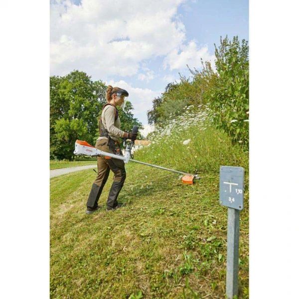 stihl-kosa-akumulatorowa-fsa-135.jpg